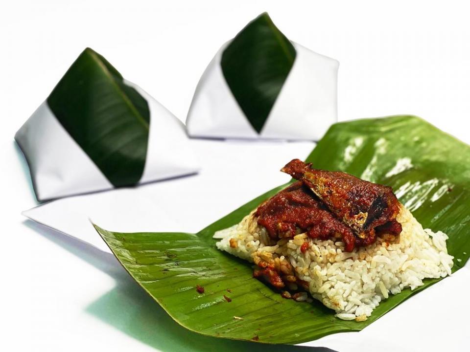 Nasi Ayam Garing Nasi Lemak Ikan